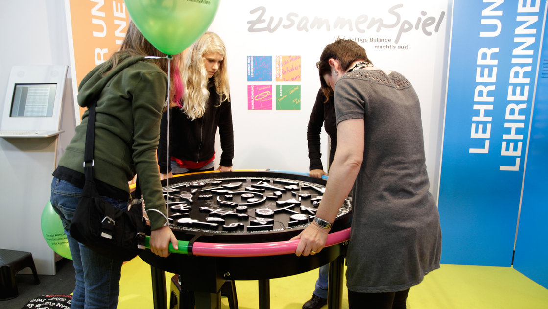 Zusammenspiel - Messestand mit Publikumsattraktion - 5